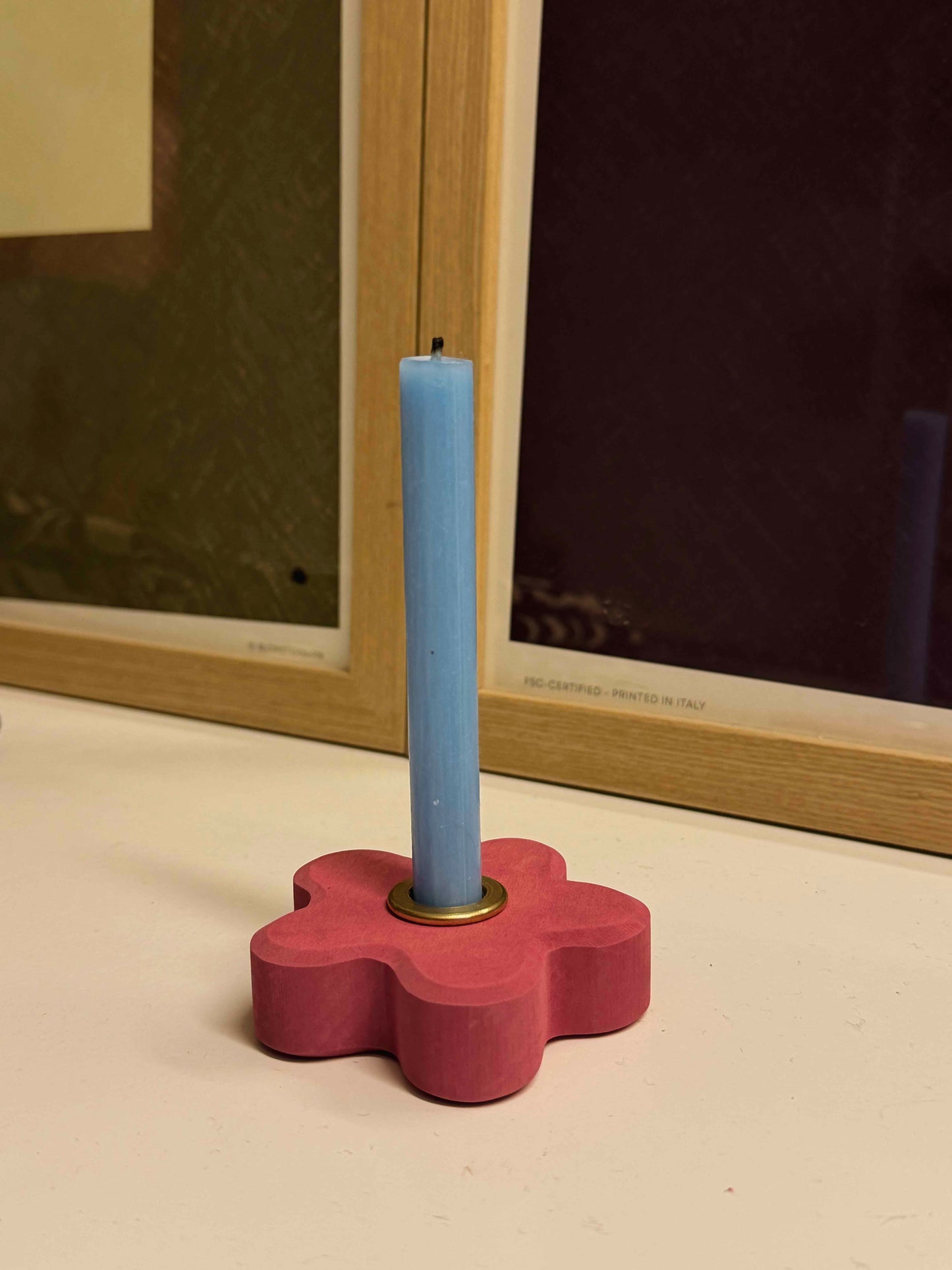 rosa blomst til lys eller figur