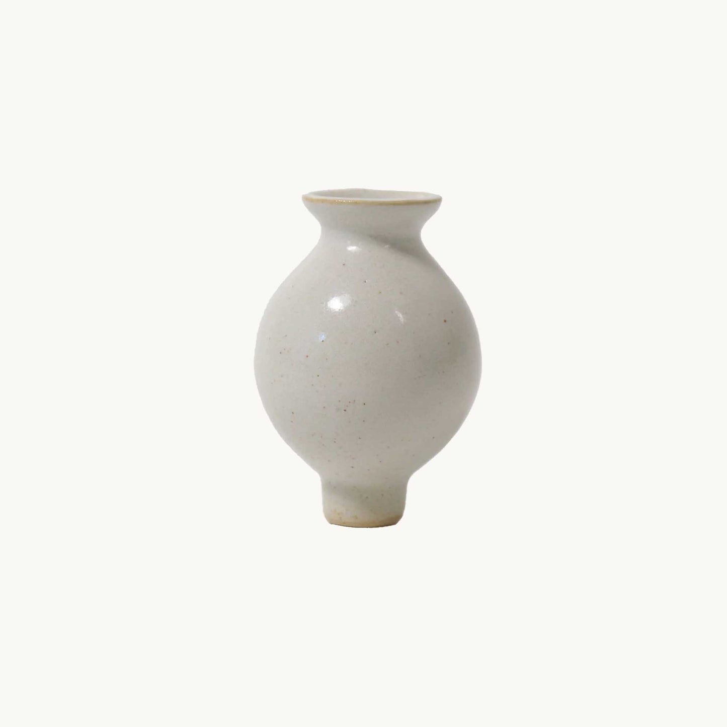 Celebration ring - vase