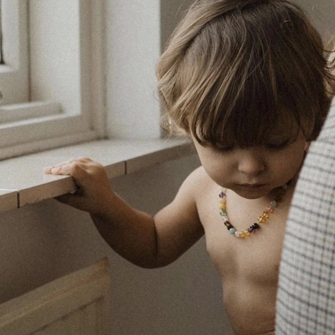 Rainbow halskæde - Natursten